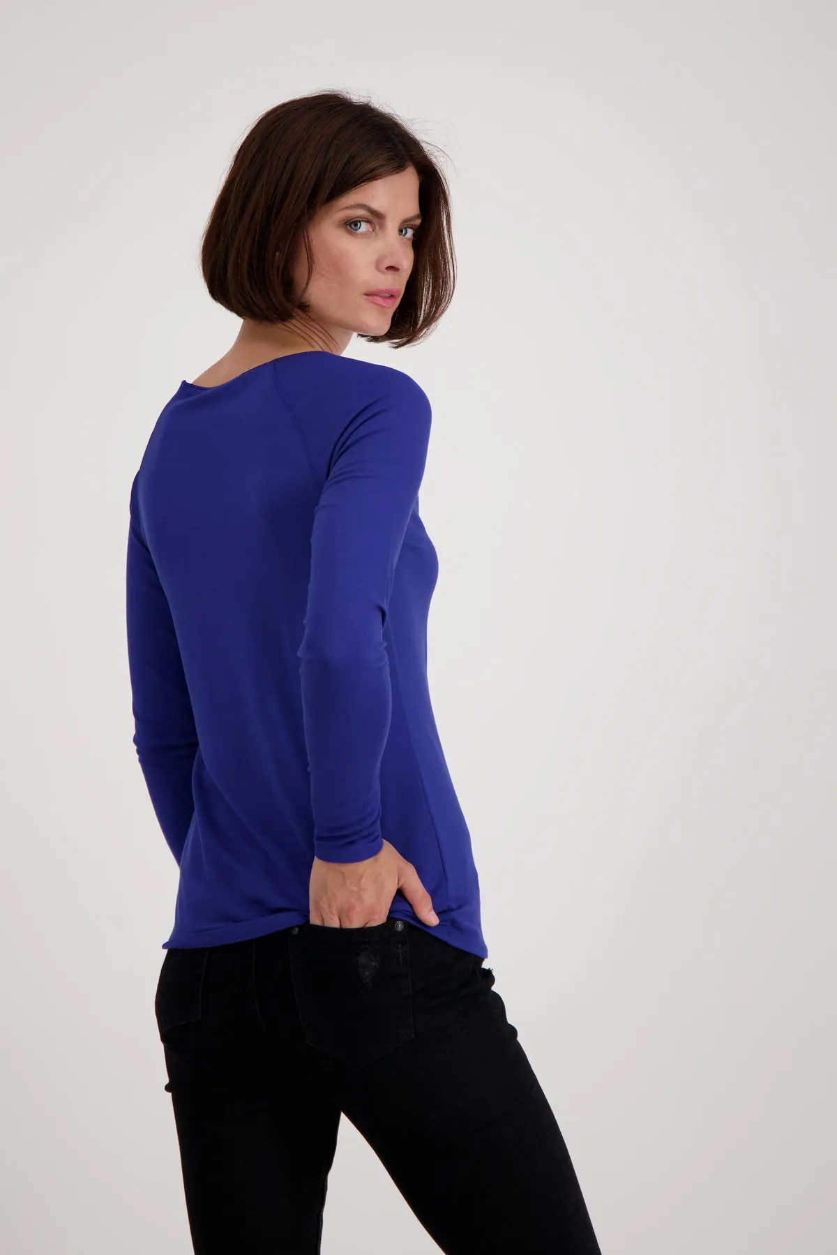 Basic Long Sleeve T-Shirt
