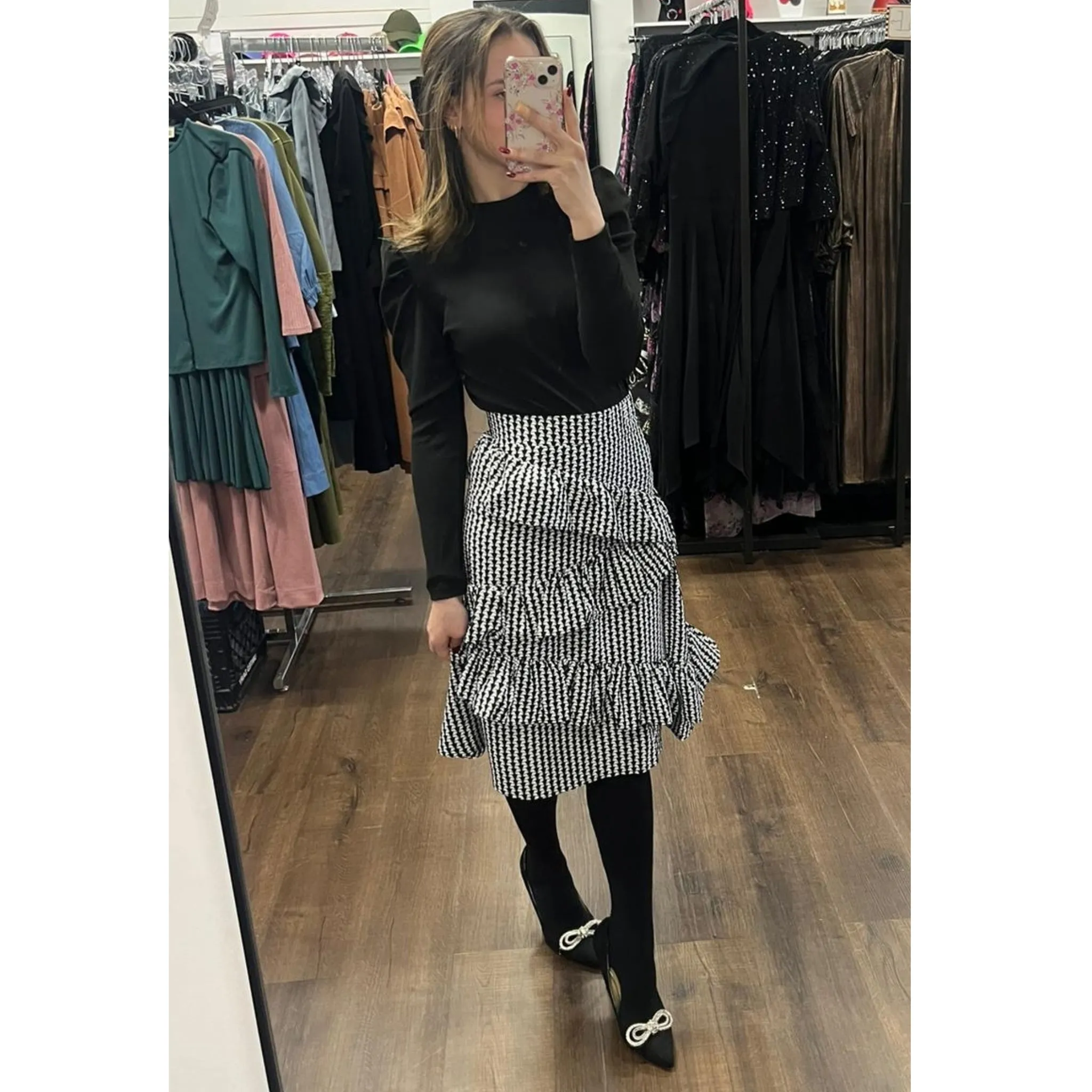 Black Puff Sleeve Top by Meme Teen