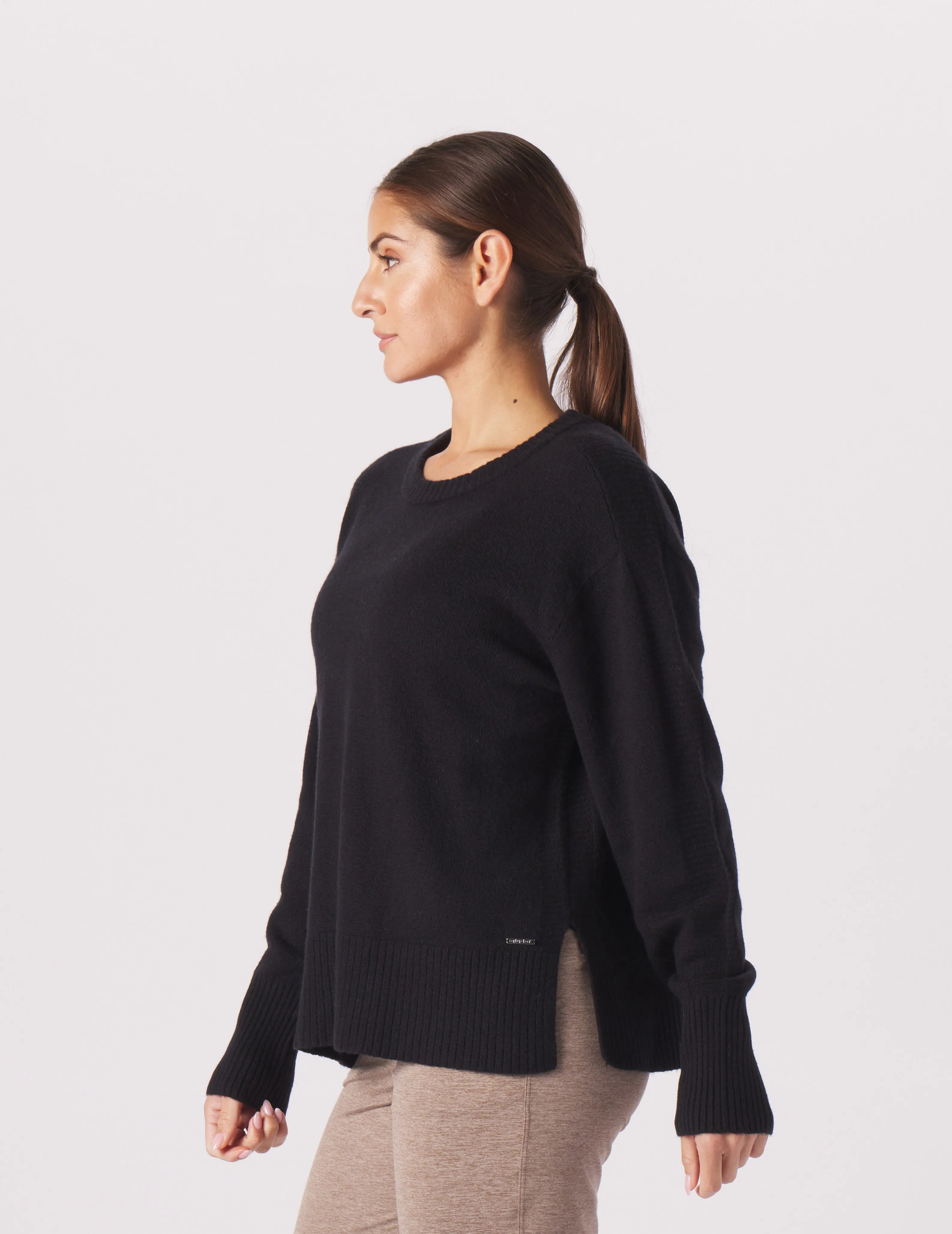 Elevated Knit Crew: Black