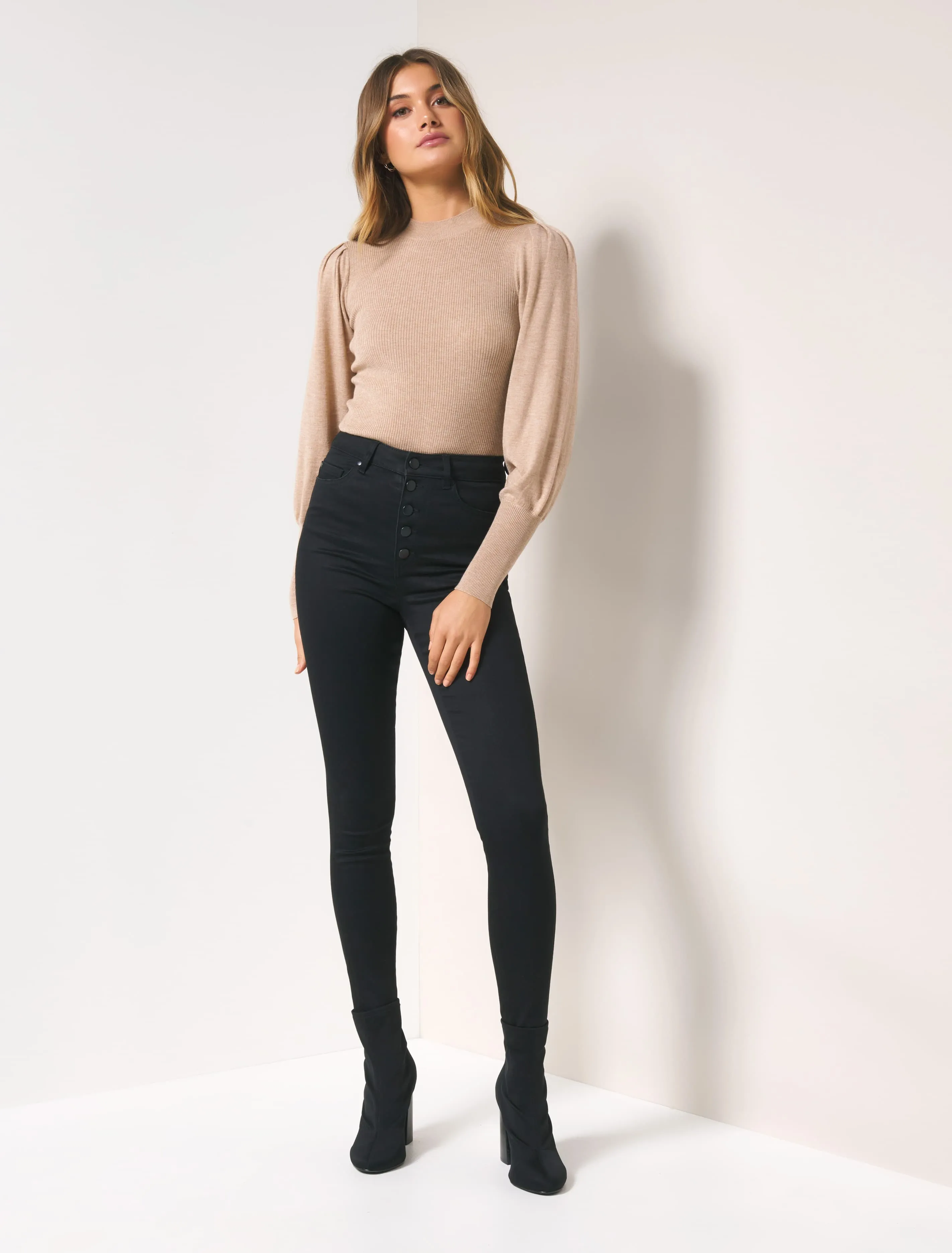 Heidi High-Rise Ankle Grazer Jeans