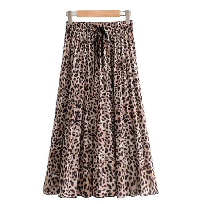 Leopard print midi skirt