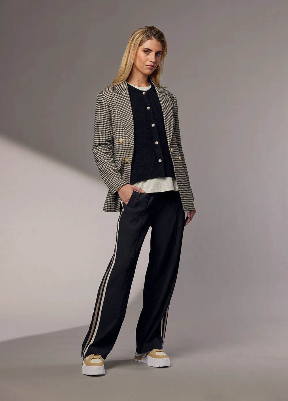 Madly Sweetly Plaid Pitt Blazer