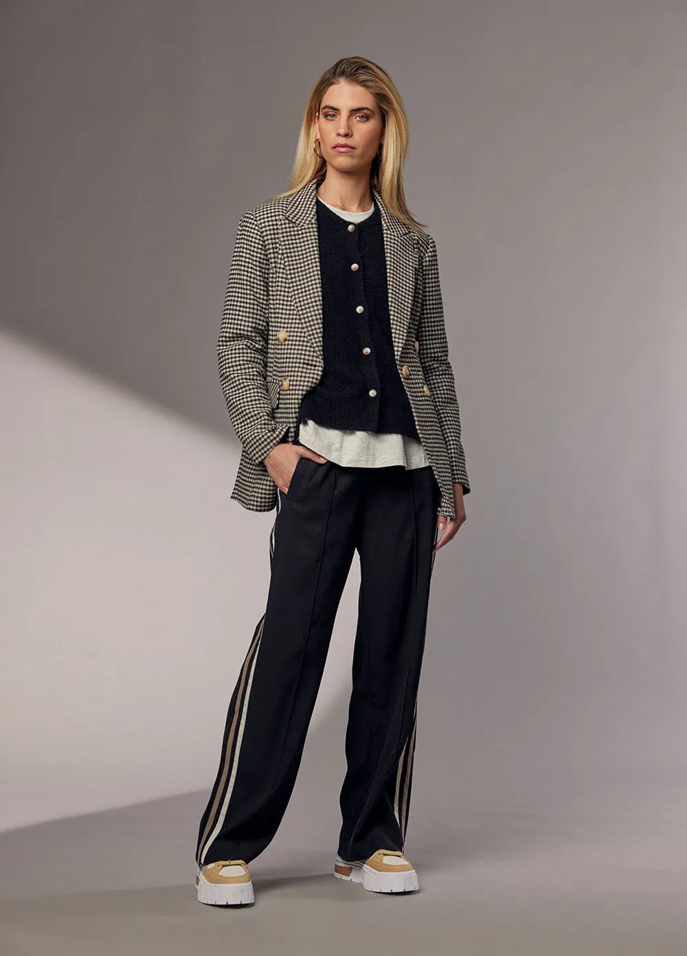 Madly Sweetly Plaid Pitt Blazer