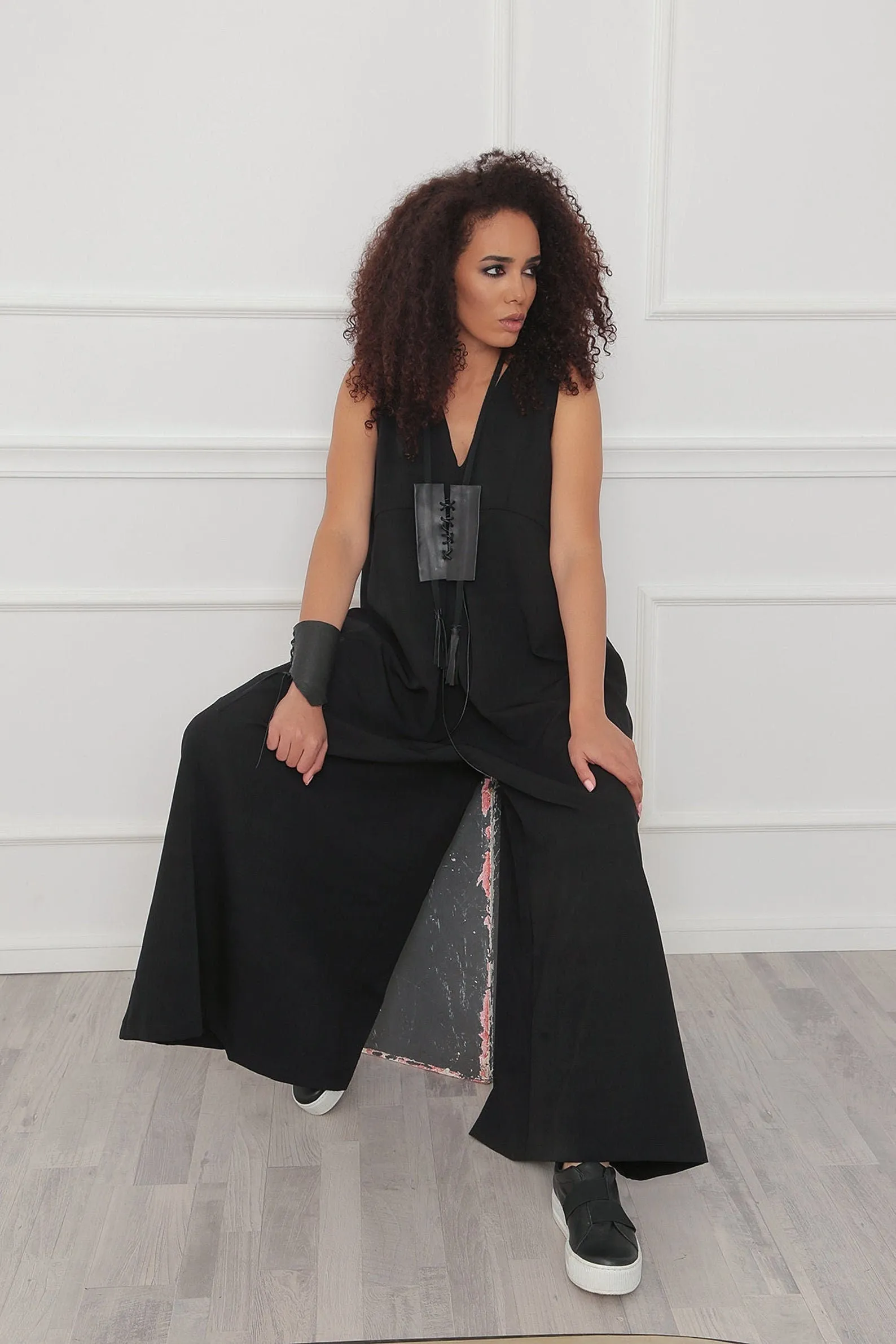 Sleeveless Jumpsuit - IZANAMI