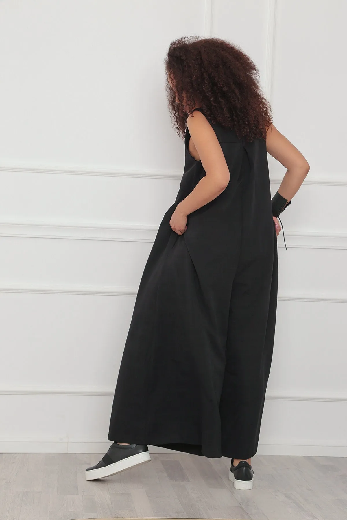 Sleeveless Jumpsuit - IZANAMI
