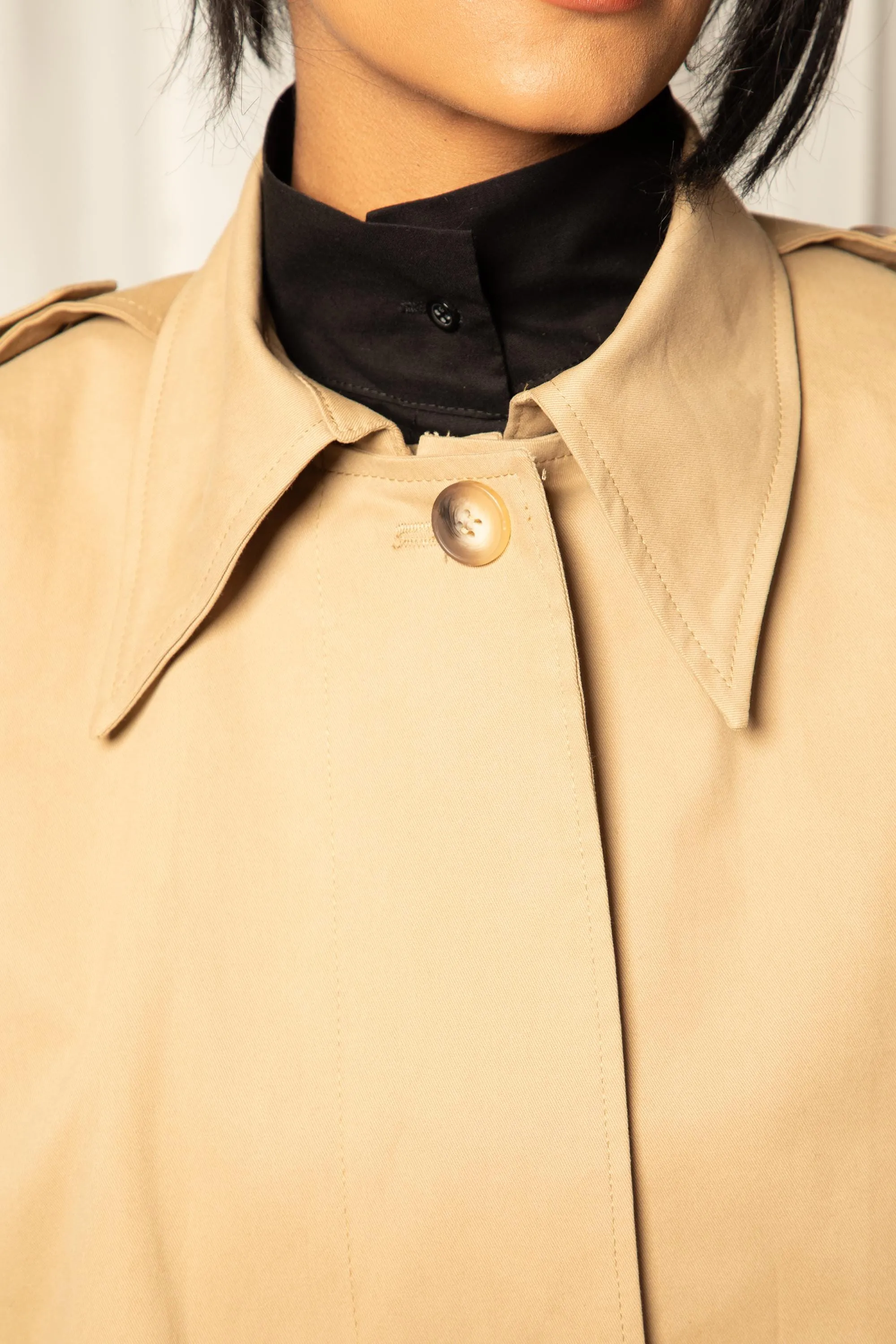 TRENCH COAT CAPELET